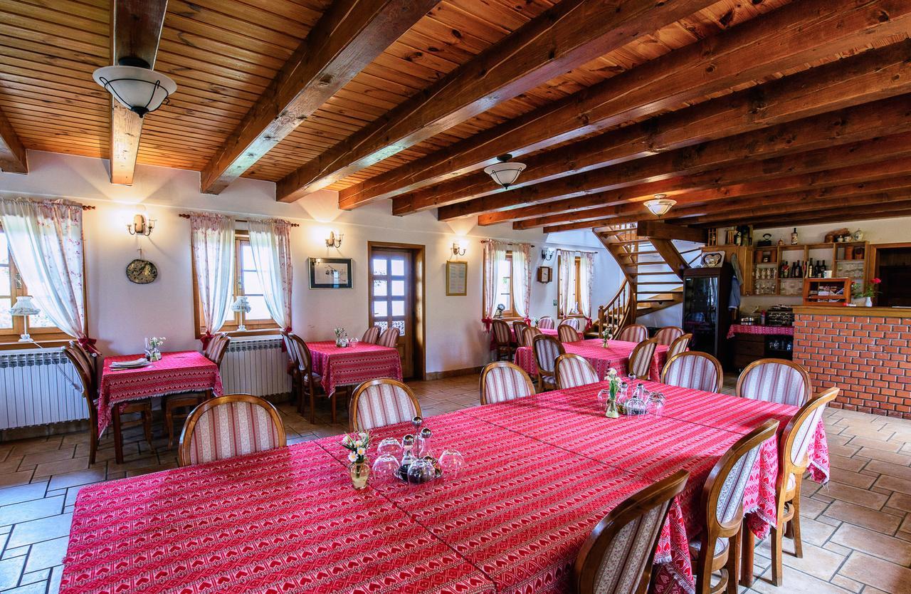 Hotel Srakovcic Heart Of Nature Ribnik Eksteriør billede
