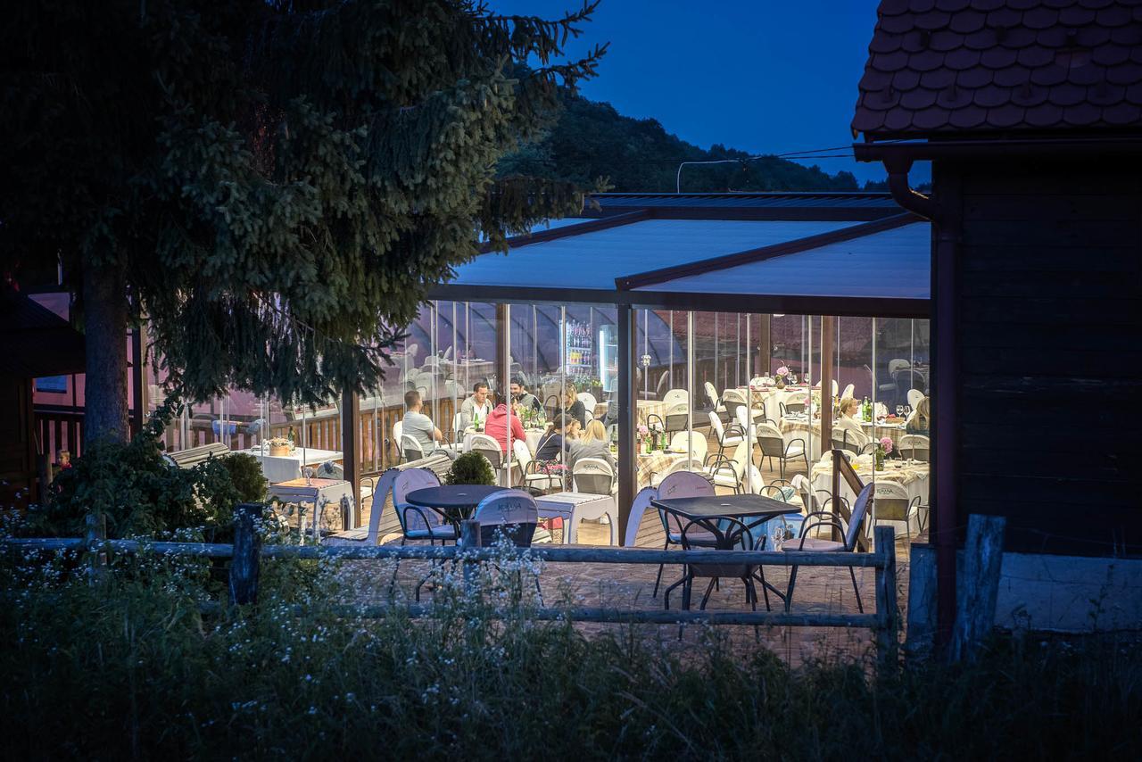 Hotel Srakovcic Heart Of Nature Ribnik Eksteriør billede